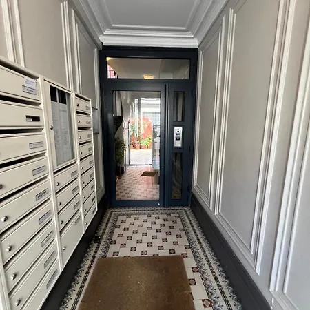 Daire Centre De Paris